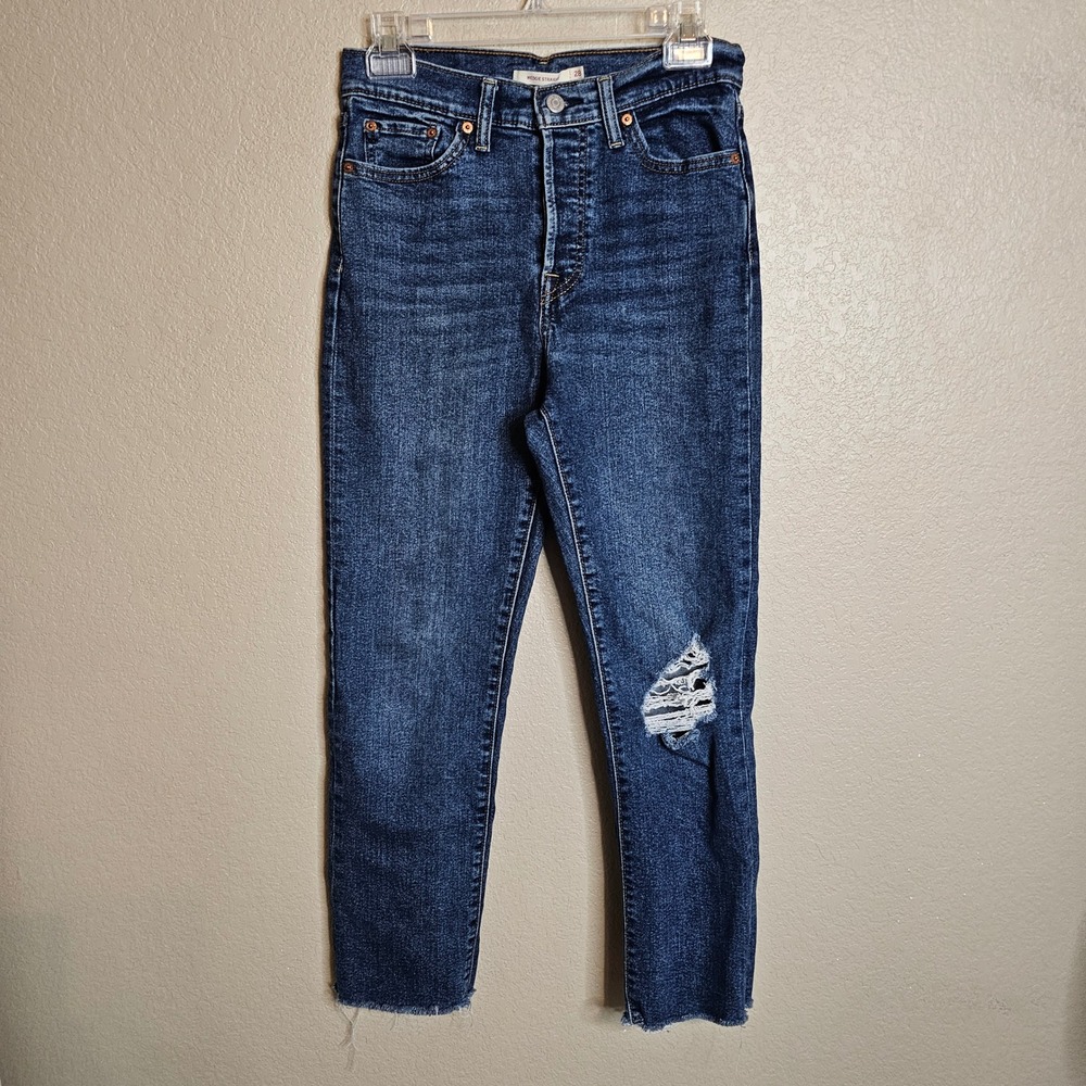 Levis Wedgie Straight Jeans Dark Wash button fly Raw Hem Size 28 Womens